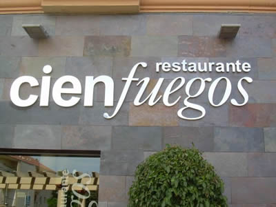 letreros de acero